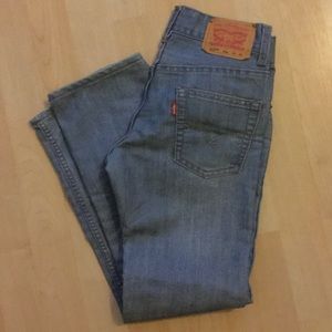 Boys Levi’s size 10 (25x25) Light blue. Like new!